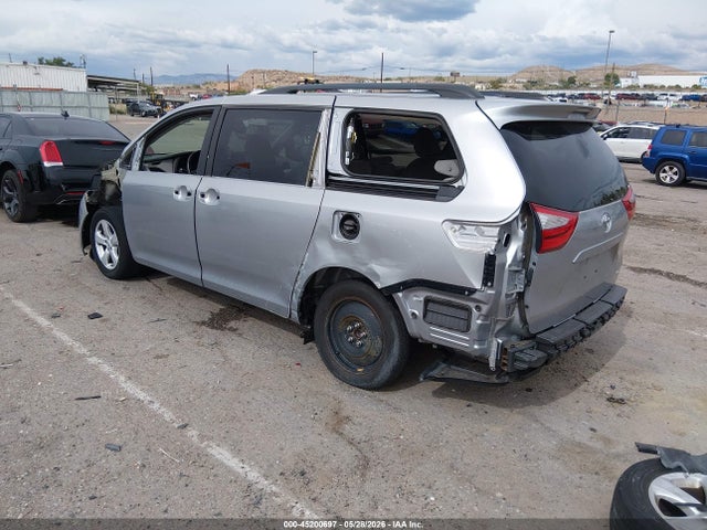 Toyota Sienna Le 8 Passenger 2015 5TDKK3DC3FS634840 Image 3