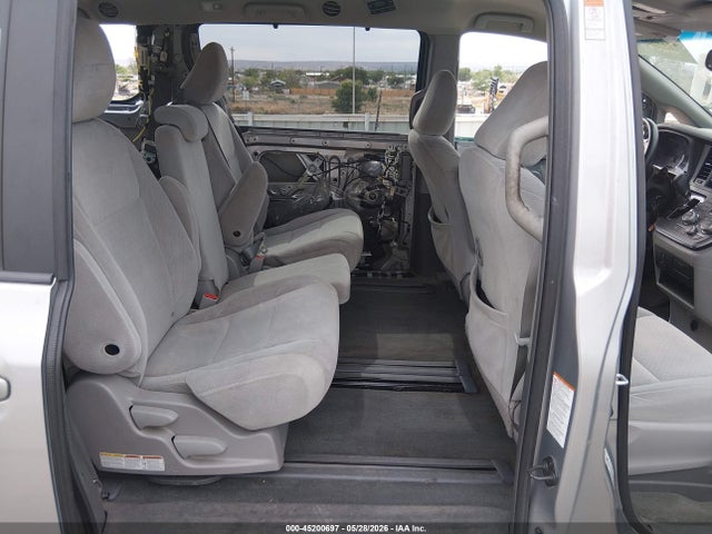 Toyota Sienna Le 8 Passenger 2015 5TDKK3DC3FS634840 Image 8