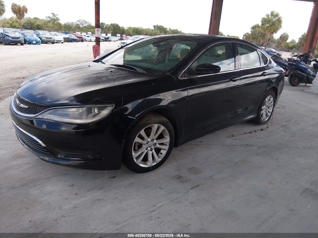 45200709 :رقم المزاد ، 1C3CCCAB4FN619173 vin ، 2015 Chrysler 200 Limited مزاد بيع