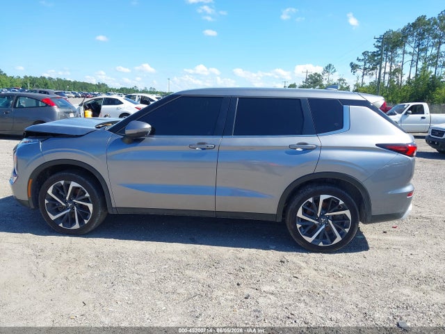 2024 Mitsubishi Outlander Se 2.5 2wd მანქანა იყიდება აუქციონზე, vin: JA4J3VA86RZ022990, აუქციონის ნომერი: 45200714