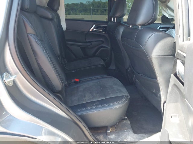 2024 Mitsubishi Outlander Se 2.5 2wd მანქანა იყიდება აუქციონზე, vin: JA4J3VA86RZ022990, აუქციონის ნომერი: 45200714