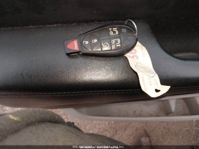 Продажа на аукционе авто 2013 Dodge Grand Caravan Sxt, vin: 2C4RDGCGXDR538696, номер лота: 45200720
