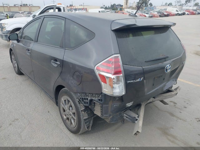 Toyota Prius V Three 2016 JTDZN3EU7GJ054549 Image 3