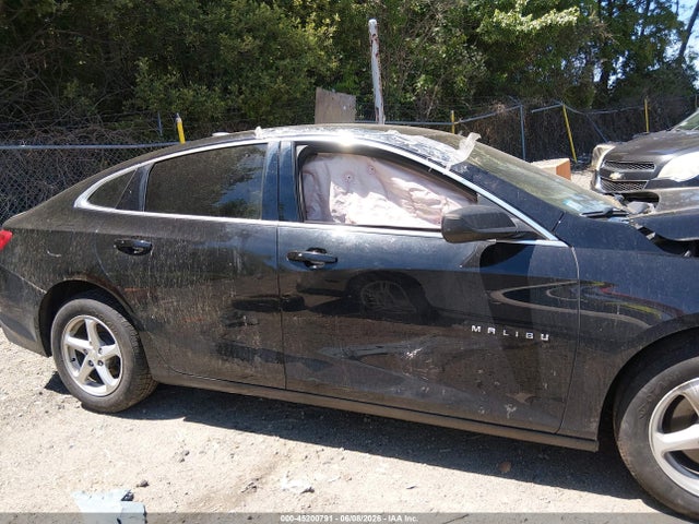 45200791 :رقم المزاد ، 1G1ZB5ST0HF243993 vin ، 2017 Chevrolet Malibu Ls مزاد بيع