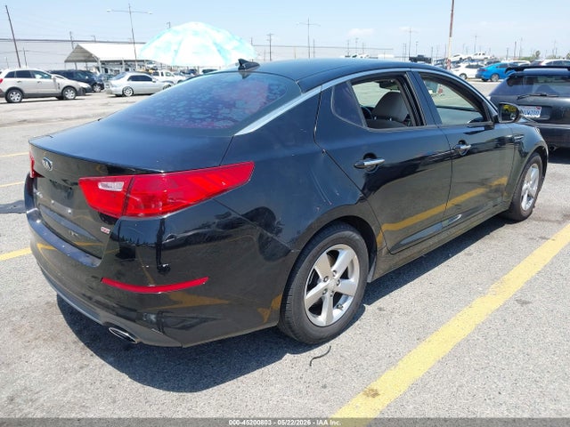 Auction sale of the 2015 Kia Optima Lx, vin: 5XXGM4A73FG363745, lot number: 45200803