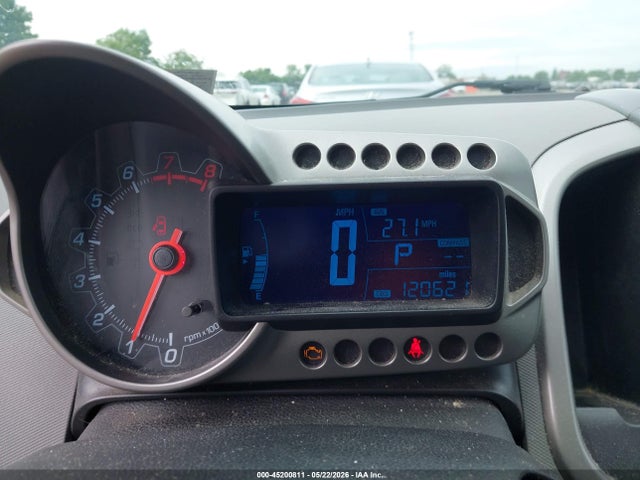 1G1JC6SH9F4208275 Chevrolet Sonic Lt Auto