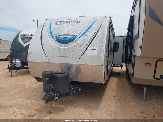 5ZT2FETBXJW004118 Coachmen Fet276rks-32