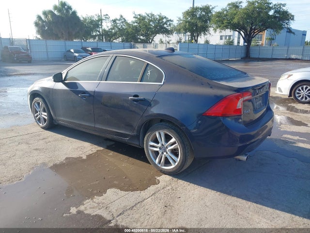 2013 Volvo S60 T5/t5 Platinum/t5 Premier/t5 Premier Plus მანქანა იყიდება აუქციონზე, vin: YV1612FS6D2202180, აუქციონის ნომერი: 45200818