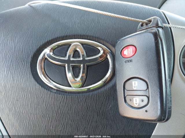Продажа на аукционе авто 2013 Toyota Prius Two, vin: JTDKN3DU6D5689396, номер лота: 45200837