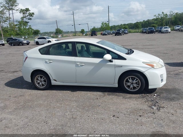 45200847 :رقم المزاد ، JTDKN3DU6B1463816 vin ، 2011 Toyota Prius Two مزاد بيع