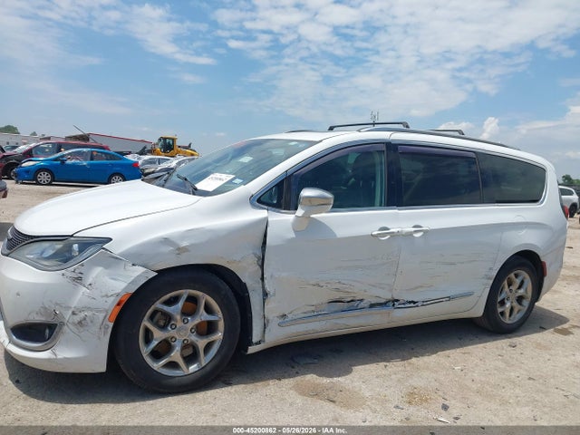 Продаж на аукціоні авто 2019 Chrysler Pacifica Limited, vin: 2C4RC1GG6KR617645, номер лоту: 45200862