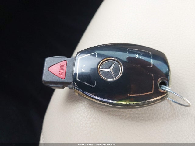 2014 Mercedes-benz Cla 250 4matic მანქანა იყიდება აუქციონზე, vin: WDDSJ4GB9EN072562, აუქციონის ნომერი: 45200868