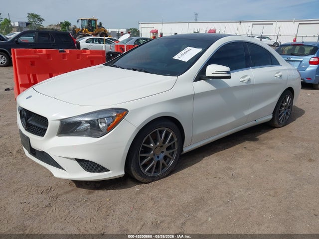 2014 Mercedes-benz Cla 250 4matic მანქანა იყიდება აუქციონზე, vin: WDDSJ4GB9EN072562, აუქციონის ნომერი: 45200868