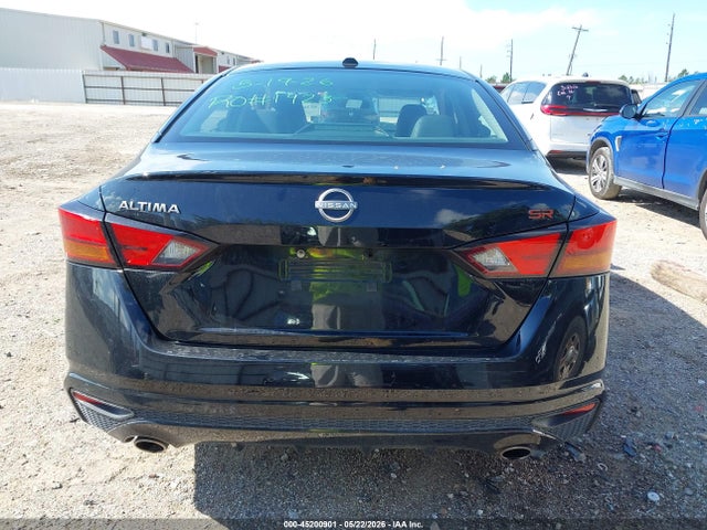 45200901 :رقم المزاد ، 1N4BL4CV5RN386211 vin ، 2024 Nissan Altima Sr Fwd مزاد بيع