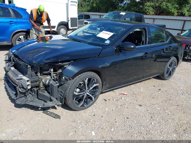 45200901 :رقم المزاد ، 1N4BL4CV5RN386211 vin ، 2024 Nissan Altima Sr Fwd مزاد بيع