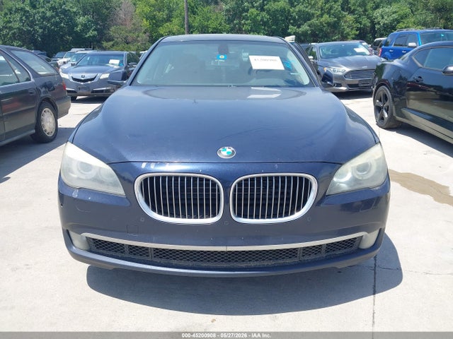 2011 Bmw 750i მანქანა იყიდება აუქციონზე, vin: WBAKA8C52BCY37259, აუქციონის ნომერი: 45200908