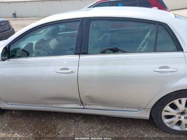 45200920 :رقم المزاد ، 4T1BK3DB7BU431930 vin ، 2011 Toyota Avalon مزاد بيع