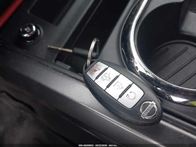 2016 Nissan Titan Xd Platinum Reserve Diesel მანქანა იყიდება აუქციონზე, vin: 1N6BA1F20GN503350, აუქციონის ნომერი: 45200952