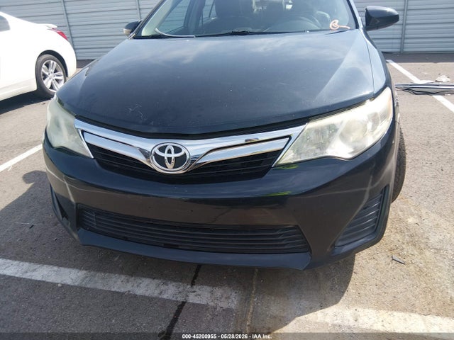 2013 Toyota Camry Le მანქანა იყიდება აუქციონზე, vin: 4T4BF1FK3DR327465, აუქციონის ნომერი: 45200955