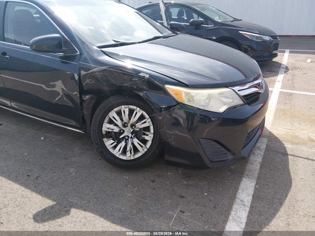 2013 Toyota Camry Le მანქანა იყიდება აუქციონზე, vin: 4T4BF1FK3DR327465, აუქციონის ნომერი: 45200955