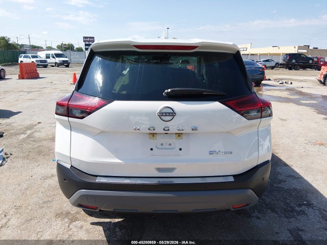 JN8BT3BB0PW194640 Nissan Rogue Sv Intelligent Awd