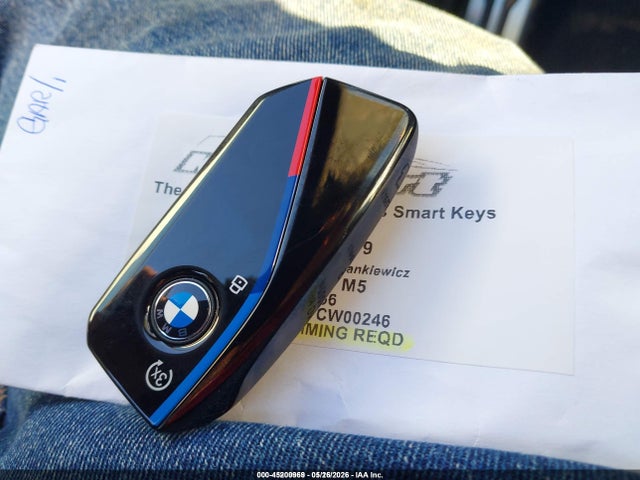 2026 Bmw M5 Touring მანქანა იყიდება აუქციონზე, vin: WBS83GV07TCW00246, აუქციონის ნომერი: 45200969