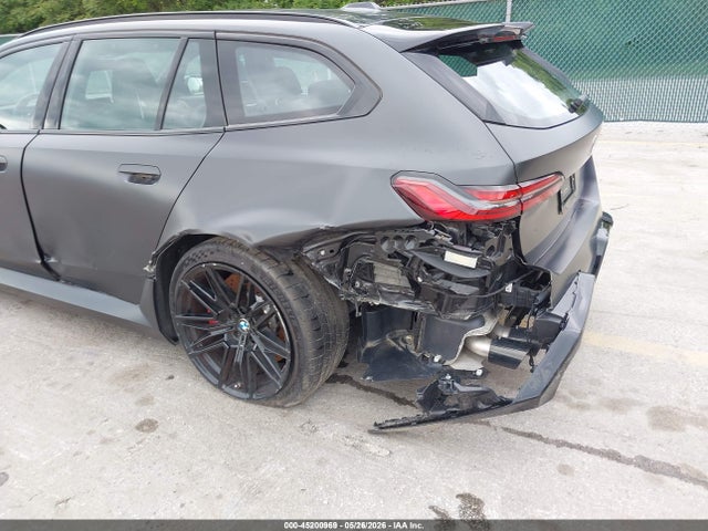 2026 Bmw M5 Touring მანქანა იყიდება აუქციონზე, vin: WBS83GV07TCW00246, აუქციონის ნომერი: 45200969