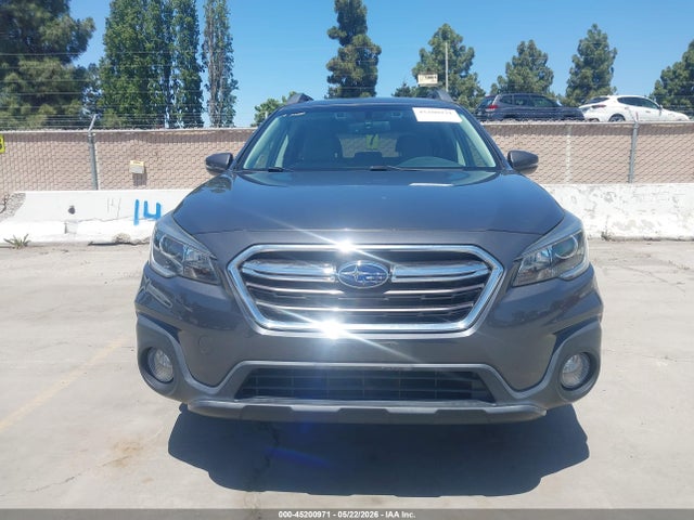 Продаж на аукціоні авто 2018 Subaru Outback 2.5i Premium, vin: 4S4BSAFC6J3202881, номер лоту: 45200971