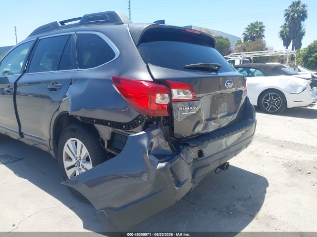 Продаж на аукціоні авто 2018 Subaru Outback 2.5i Premium, vin: 4S4BSAFC6J3202881, номер лоту: 45200971