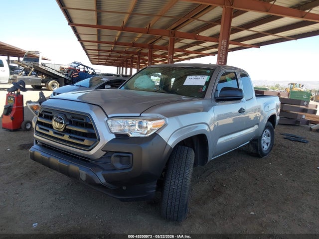45200973 :رقم المزاد ، 5TFRX5GN6JX123943 vin ، 2018 Toyota Tacoma Sr مزاد بيع