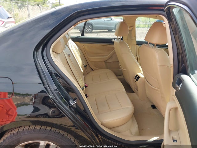 45200986 :رقم المزاد ، 3VWEF71K97M149735 vin ، 2007 Volkswagen Jetta Wolfsburg Edition مزاد بيع