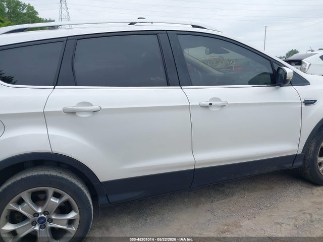 Aukcja sprzedaży 2017 Ford Escape Titanium, vin: 1FMCU0J92HUA10284, numer aukcji: 45201014