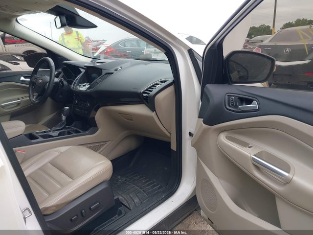 Aukcja sprzedaży 2017 Ford Escape Titanium, vin: 1FMCU0J92HUA10284, numer aukcji: 45201014