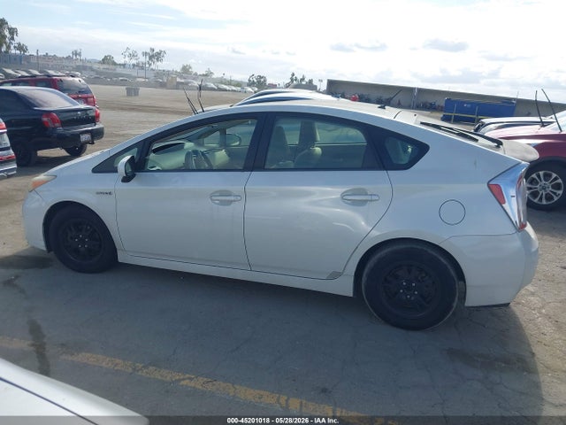 2012 Toyota Prius Two მანქანა იყიდება აუქციონზე, vin: JTDKN3DU8C1492820, აუქციონის ნომერი: 45201018