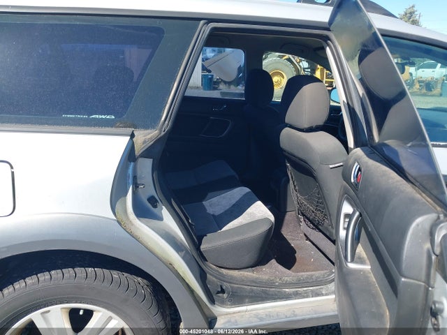 45201048 :رقم المزاد ، 4S4BP61CX57373072 vin ، 2005 Subaru Outback 2.5i مزاد بيع