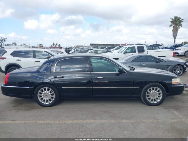 Aukcja sprzedaży 2007 Lincoln Town Car Signature, vin: 1LNHM81V97Y623088, numer aukcji: 45201060