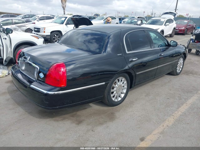 Aukcja sprzedaży 2007 Lincoln Town Car Signature, vin: 1LNHM81V97Y623088, numer aukcji: 45201060