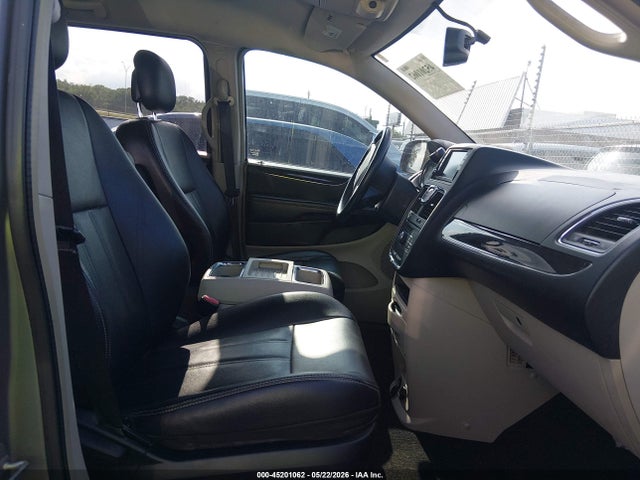 45201062 :رقم المزاد ، 2C4RC1BG1ER270205 vin ، 2014 Chrysler Town & Country Touring مزاد بيع
