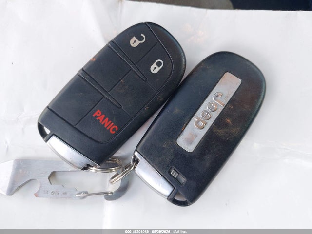 Продажа на аукционе авто 2018 Jeep Grand Cherokee Laredo E 4x4, vin: 1C4RJFAG4JC147991, номер лота: 45201069