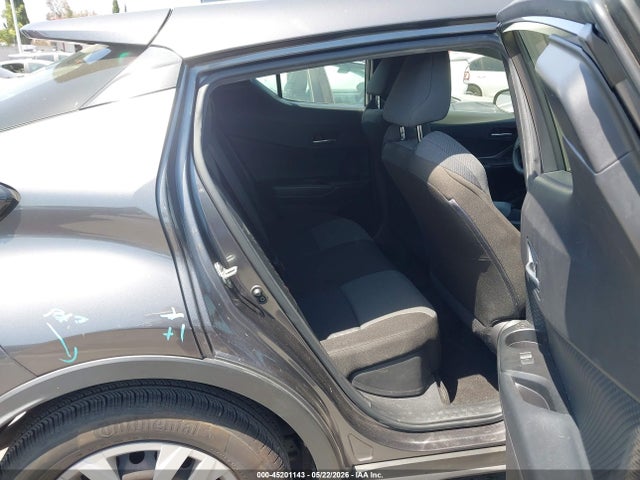 Toyota C-HR LE 2020 JTNKHMBX3L1067687 Image 8