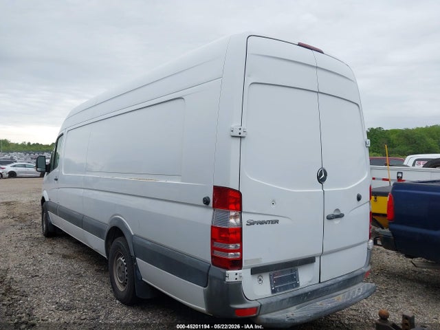 2012 Mercedes-benz Sprinter 2500 High Roof მანქანა იყიდება აუქციონზე, vin: WD3PE8CC6C5617215, აუქციონის ნომერი: 45201194