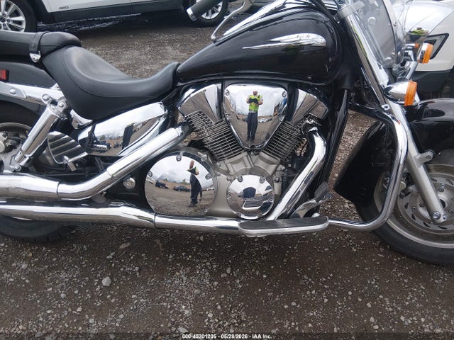 2008 Honda Vtx1300 R მანქანა იყიდება აუქციონზე, vin: 1HFSC526X8A500063, აუქციონის ნომერი: 45201205