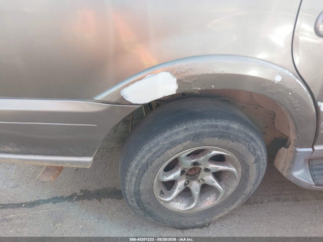 Aukcja sprzedaży 2002 Lincoln Navigator, vin: 5LMEU27R22LJ17907, numer aukcji: 45201223