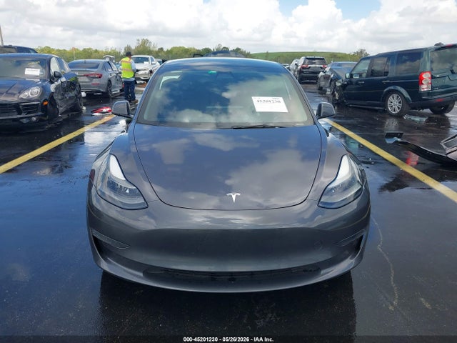 Tesla Model 3 Rear-wheel Drive 2023 5YJ3E1EA4PF570116 Image 12