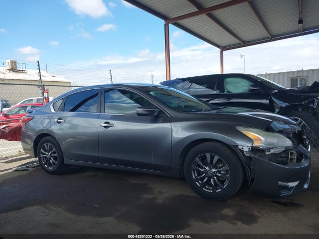 Продажа на аукционе авто 2015 Nissan Altima 2.5 S, vin: 1N4AL3AP3FC494912, номер лота: 45201232