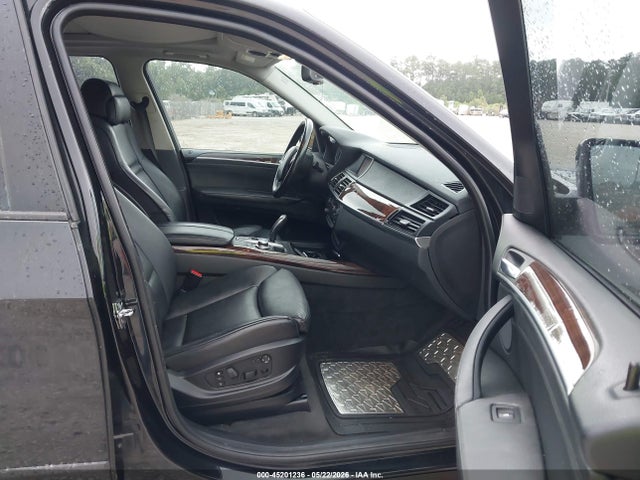 Продажа на аукционе авто 2007 Bmw X5 3.0si, vin: 4USFE435X7LY75633, номер лота: 45201236