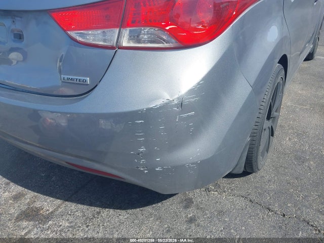 45201258 :رقم المزاد ، KMHDH4AE7DU947591 vin ، 2013 Hyundai Elantra Limited مزاد بيع
