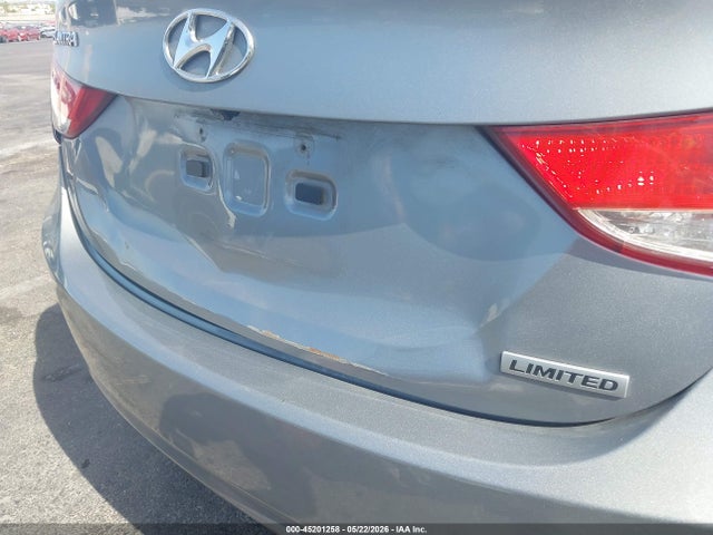 45201258 :رقم المزاد ، KMHDH4AE7DU947591 vin ، 2013 Hyundai Elantra Limited مزاد بيع