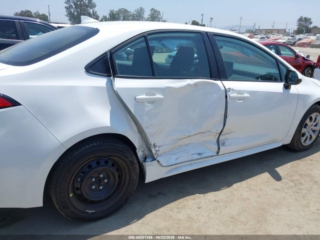 5YFB4MDE4SP247282 Toyota COROLLA LE