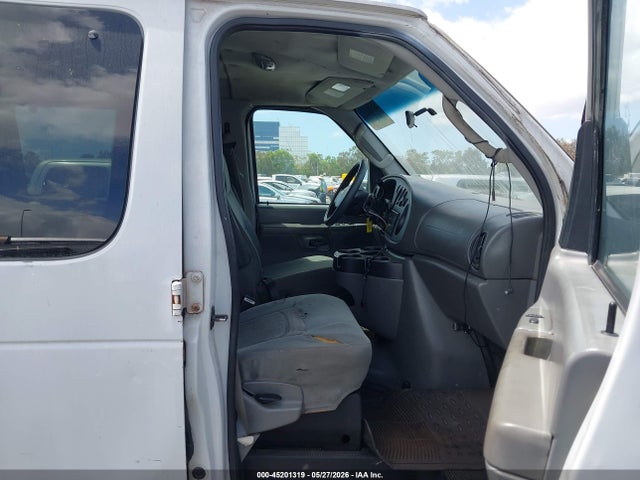 2006 Ford E-350 Super Duty Xl/xlt მანქანა იყიდება აუქციონზე, vin: 1FBSS31L76HA13114, აუქციონის ნომერი: 45201319